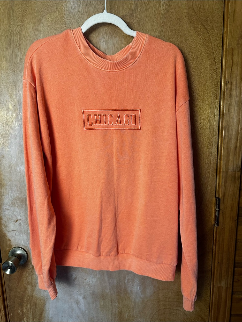 Forever 21 F21 Orange 'Chicago' Crewneck Sweatshirt Large